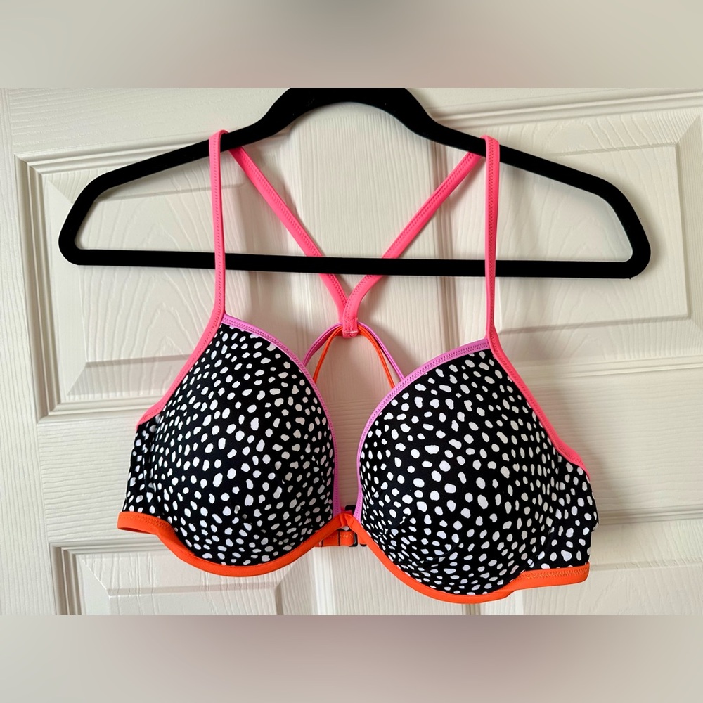 Bathing suit top. 36D. Victorias Secret. Worn once!